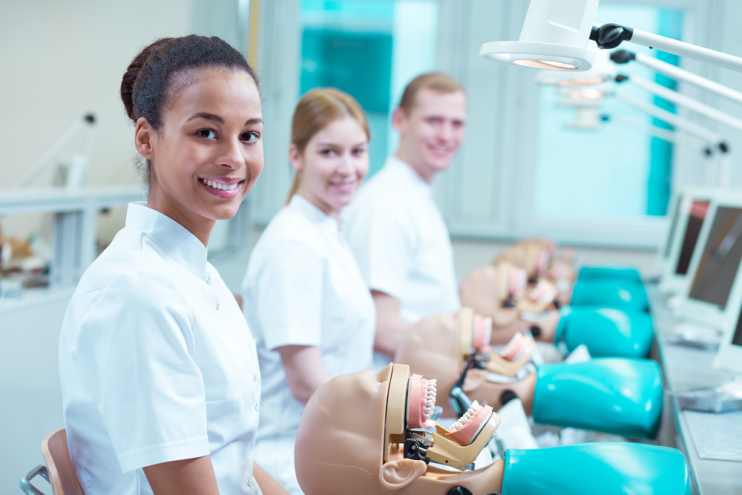 Nieuw advies Capaciteitsorgaan: leid jaarlijks 375 tandartsen op!