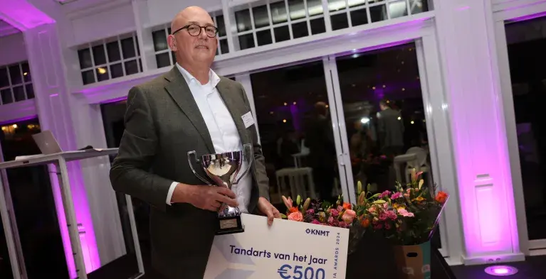 Arjan van den Dorpel uitgeroepen tot Tandarts van het Jaar 2024