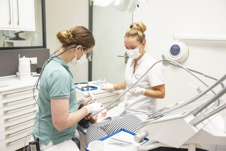 NZa stelt nieuw norminkomen tandartsen en orthodontisten vast