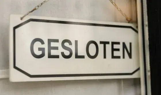 KNMT gesloten