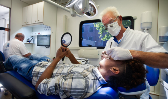 Mondzorgkaravaan Dokters van de Wereld