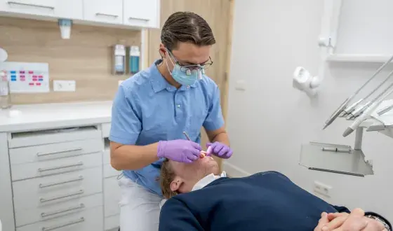 Tandarts behandeling patient stoel