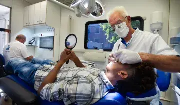 Mondzorgkaravaan Dokters van de Wereld